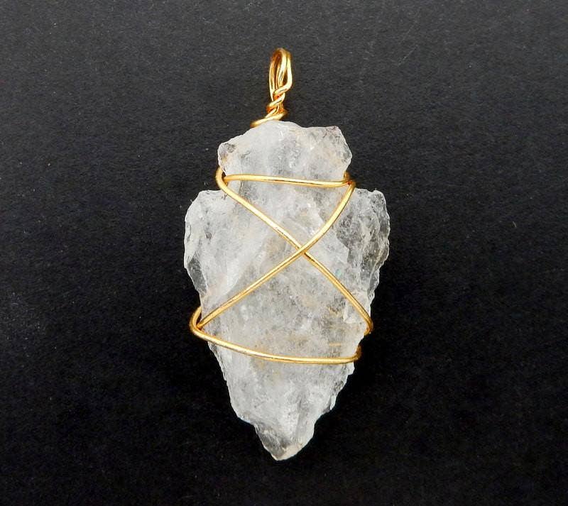Crystal Quartz Arrowhead Pendant Wire Wrapped Gold Tone Arro: 1