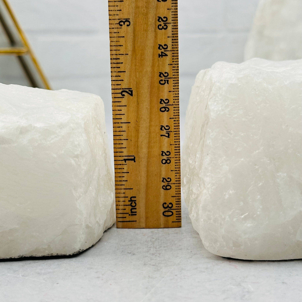 Crystal Clear Quartz Candle Holder: 1 candle holder